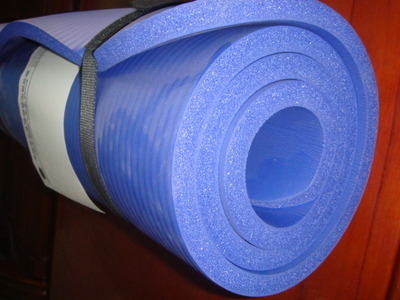 深圳市鑫正良塑胶制品 专业销售橡胶塑料制品